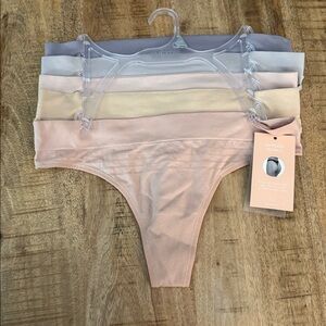 Yummie by heather Thomson 5 pack set of seamless thongs nude colors XL nylon